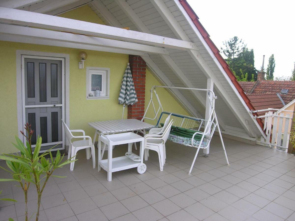 Apartment In Balatonlelle/Balaton 19144 Luaran gambar